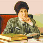  Е.Газданова – директор Национальной научной  библиотеки РСО-Алания c 1974 г. по 2007 г